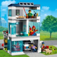 LEGO® City - Семейна къща  60291, снимка 5 - Конструктори - 32024636