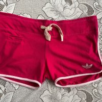 Панталони къси розово ADIDAS, снимка 1 - Къси панталони и бермуди - 44731726