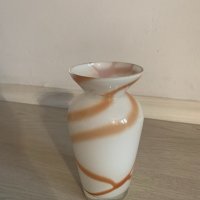 Стъклена ваза, снимка 1 - Вази - 40022580