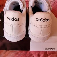 Маратонки Adidas , снимка 3 - Детски маратонки - 38212769