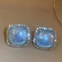 New trend Обеци перли с кристали,"Glamour girl",blue/нови, снимка 1 - Колиета, медальони, синджири - 39878908