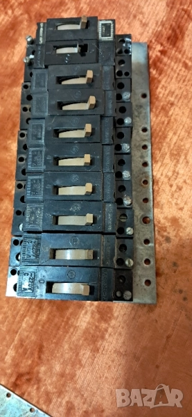 Стари предпазители, снимка 1