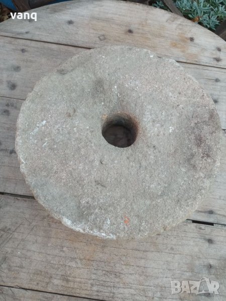 Старинен каменен диск,колело от ръчна мелница, снимка 1