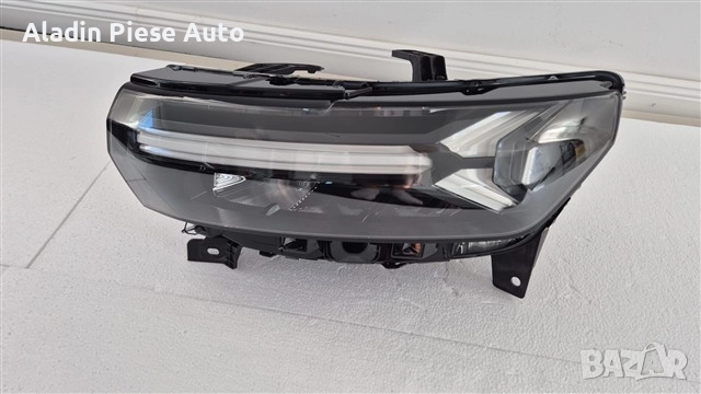 Ляв фар Dacia Bigster Duster Led година 2024 2025 2026 код 260600098R, снимка 1