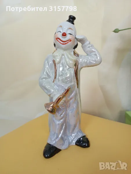 Порцеланова статуетка клоун, снимка 1