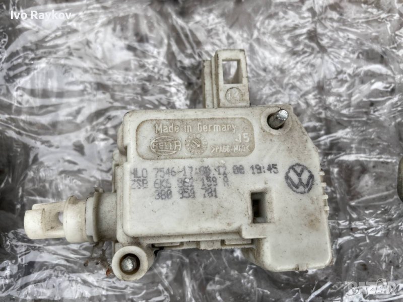 Централно,моторче,помпа, Ауди, 3B0 959 781 A, снимка 1