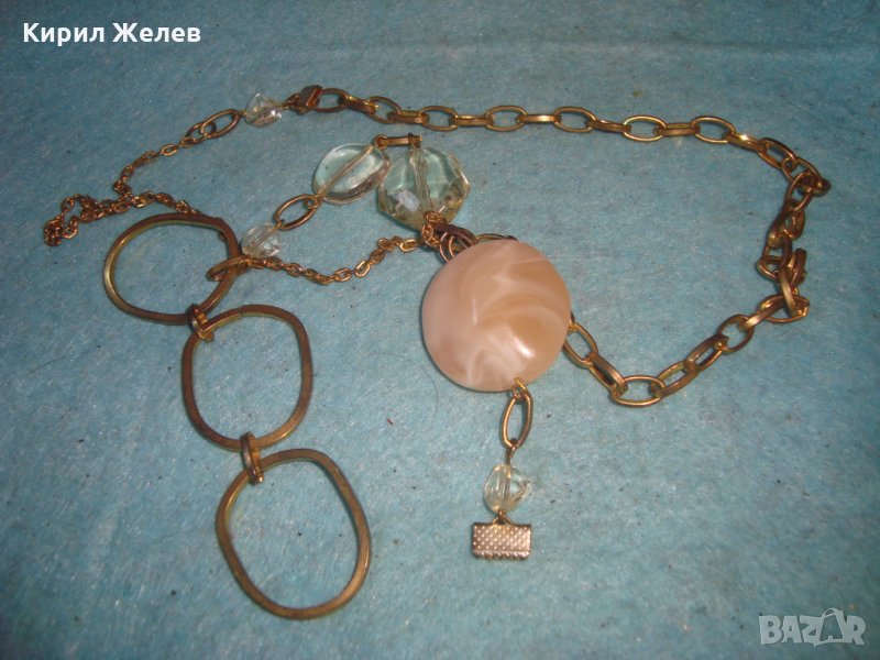 ВИНТИДЖ ЗЛАТИСТ КАТАЛИНЕН АРТ ДЕКО СТИЛ МЕДАЛЬОН 92111, снимка 1