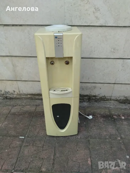 Диспенсер, снимка 1