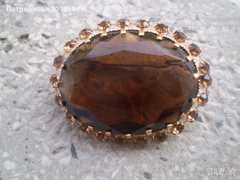  красива брошка кристал и стъкло, снимка 1