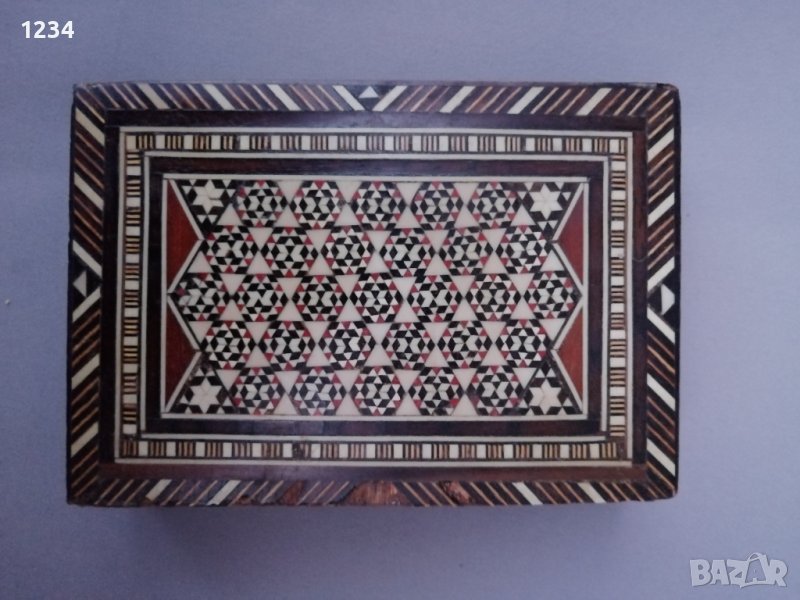 Дървена кутия 14.5 х 9.5 h 3.5 см. , снимка 1