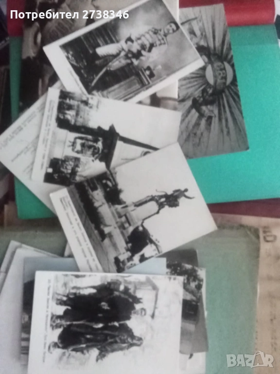 Лот от Исторически снимки на 5 броя папки с стари вестници и статии за Историята , снимка 1