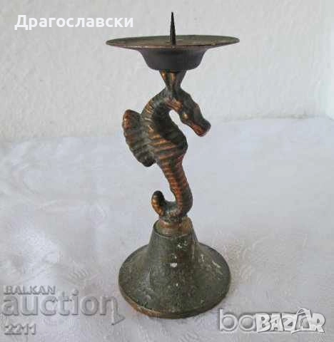 Свещници: Стар еврейски свещник Израел бронз патина, канделабра, морско конче елха, снимка 7 - Други ценни предмети - 28874045