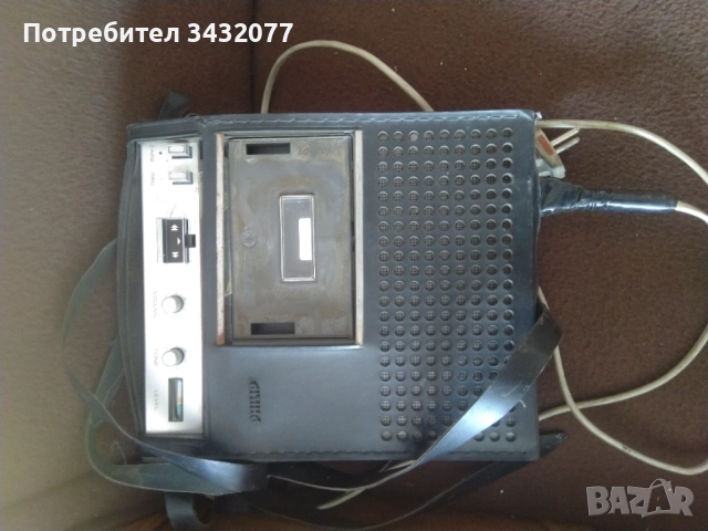 Касетофон Филипс, снимка 2 - Радиокасетофони, транзистори - 52967035