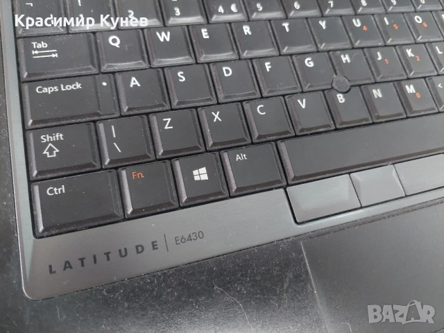 лаптоп DELL , снимка 2 - Лаптопи за дома - 50660948