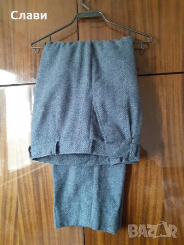 Продавам два мъжки вълнени пуловера, запазени по 20 лв., снимка 2 - Пуловери - 39379044