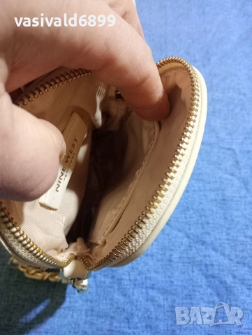 Дамска чантичка , снимка 12 - Чанти - 53905503