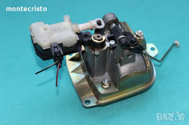 Задна емблема Seat Ibiza III (2002-2008г.) Дръжка заден капак Сеат Ибиза / 6L6827573D, снимка 5 - Аксесоари и консумативи - 39470425