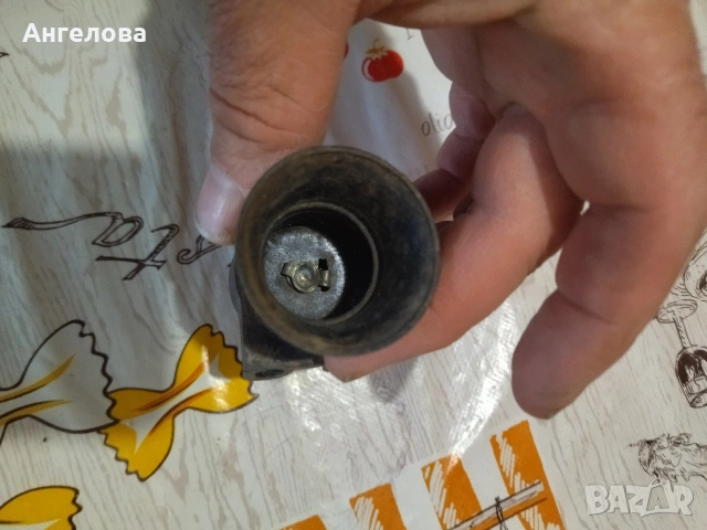 Ключета и фасонка, снимка 15 - Ключове, контакти, щепсели - 53011882