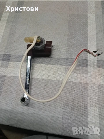 Продавам оригинален кран за вода за кухня за каравана Hobby DE Luks , снимка 2 - Каравани и кемпери - 51240347