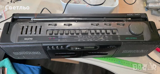 Японски касетофон Sanyo mw747k, снимка 3 - Радиокасетофони, транзистори - 56162928