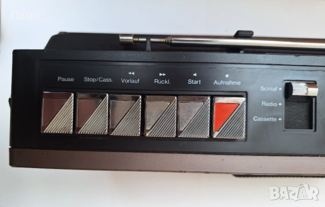 Vintage  касетофон, снимка 8 - Радиокасетофони, транзистори - 54011739