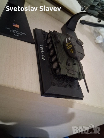 Умалени модели на самолети и танкове., снимка 4 - Влакчета, самолети, хеликоптери - 53047311