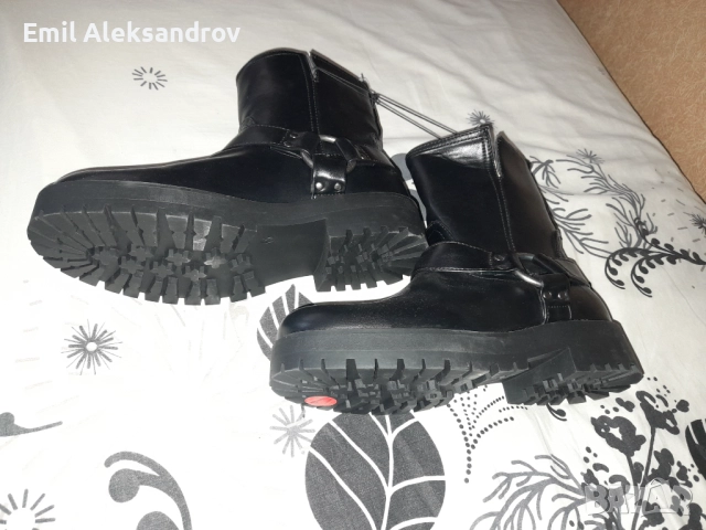 Дамски боти, снимка 5 - Дамски боти - 52428607