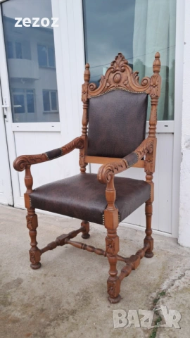 Ретро кресло-трон масив 