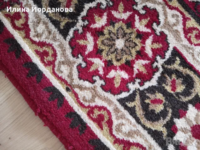 Персийски късокосмест вълнен килим