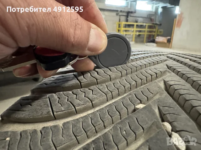 Четири зимни гуми, снимка 4 - Гуми и джанти - 55737911