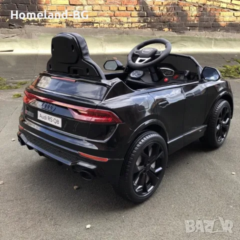 Акумулаторна кола Audi RS Q8 с WiFi меки гуми и кожена седалка и MP3 12V металик, снимка 2 - Детски велосипеди, триколки и коли - 56049594