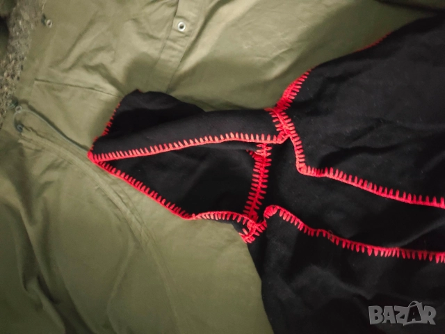 продавам Детски ямурлук , наметало , снимка 3 - Антикварни и старинни предмети - 52669551