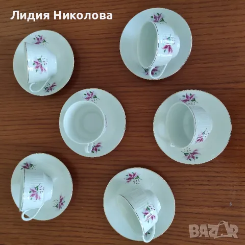 Български порцелан,чаши и чинийки от време оно, снимка 2 - Сервизи - 47678710