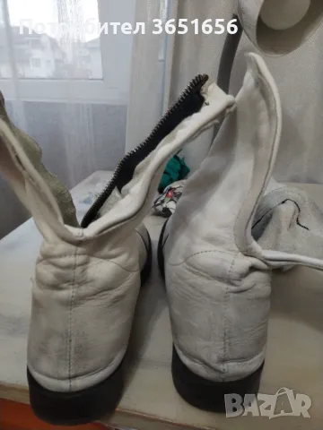 Боти от естествена кожа , снимка 3 - Дамски боти - 44067863