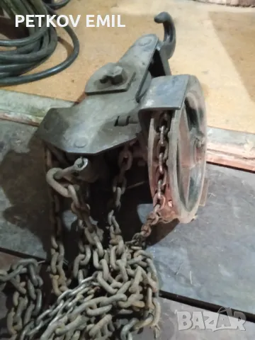 Ръчна лебедка 