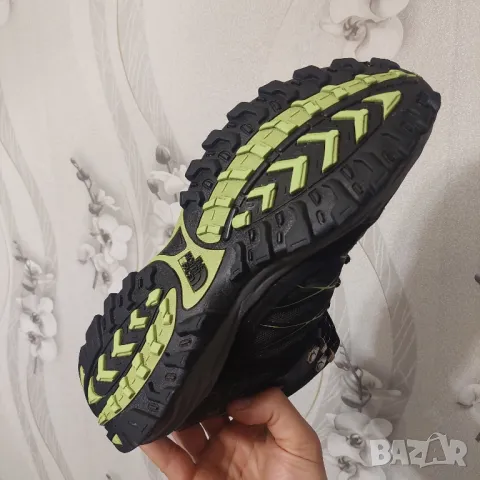туристически THE NORTH FACE Gore-Tex  MID  номер 42  водоустойчиви обувки /маратонки , снимка 8 - Други - 48632329