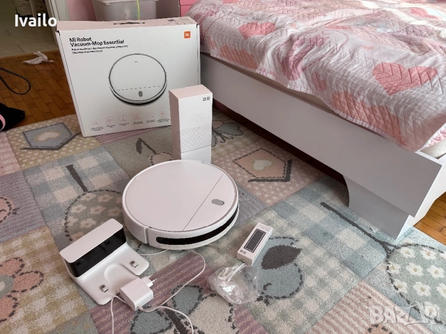 Продавам xiaomi vacuum mop essential
