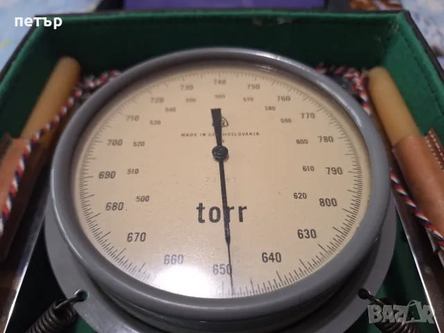 Ретро уред Барометър, снимка 2 - Антикварни и старинни предмети - 49960801