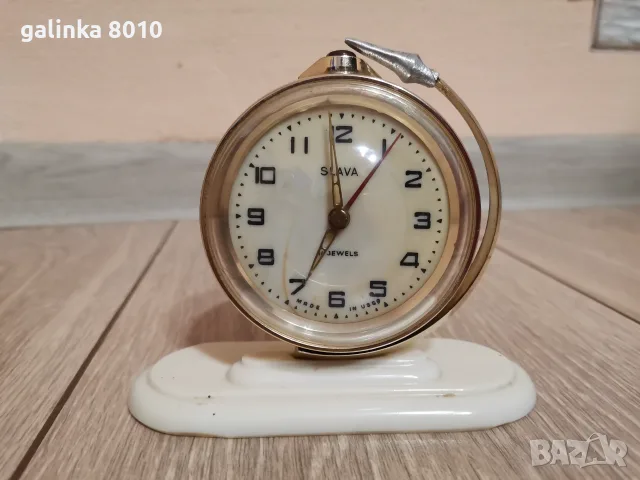 Стар рядък будилник Слава глобус