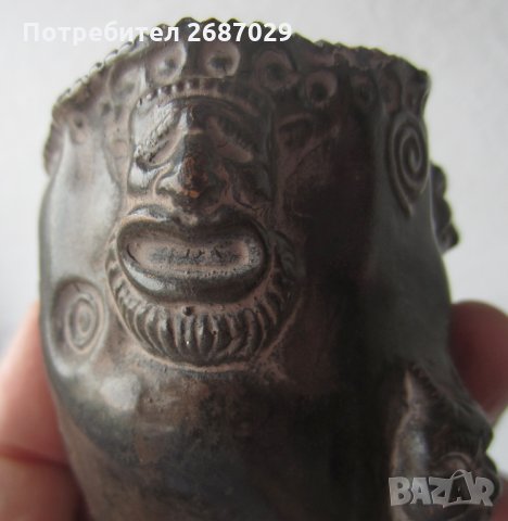 Две различни: Стара чаша керамика, с театрални маски, антика и друга с печати, снимка 7 - Други - 31812717