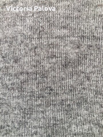 Гладък вълнен шал ESPRIT  унисекс, снимка 3 - Шалове - 31325260