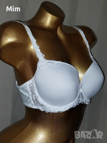 Triumph 80 B Бял сутиен с дантела , снимка 8 - Бельо - 52438079