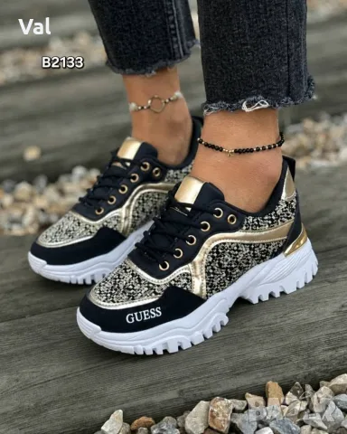 Маратонки Guess