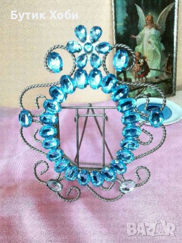 Атрактивна рамка с камъни , снимка 1