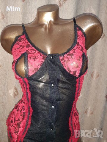 М Червено дантелено боди с отворени чашки , снимка 2 - Корсети, бюстиета, топове - 39733836