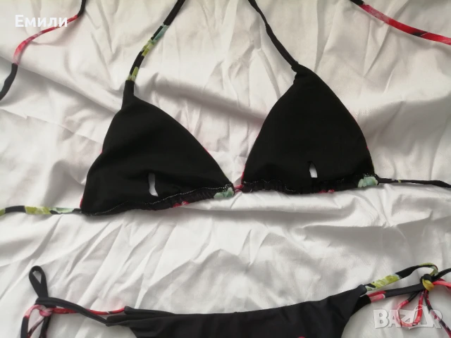 Нов комплект дамски бански от две части с принт цветя хибискус р-р M, L, снимка 15 - Бански костюми - 50620476