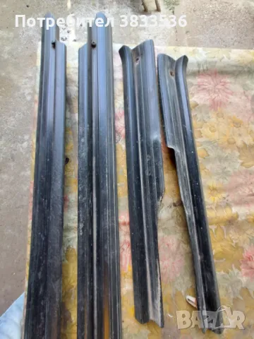 Декоративни лайстни между мокета и рамката на вратата от Vw Golf Mk2 - за 4 врати., снимка 3 - Части - 49922380