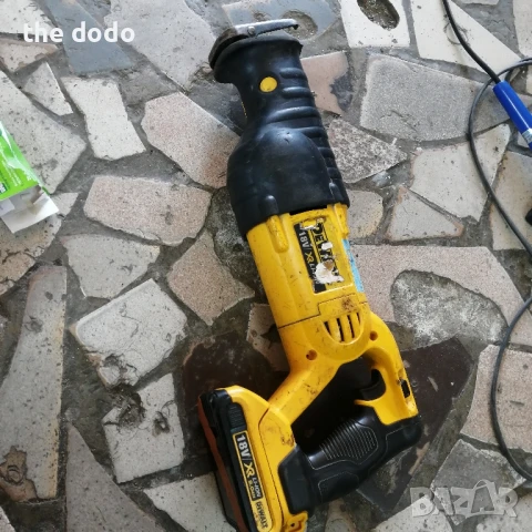 Dewalt dcs 380 саблен трион 