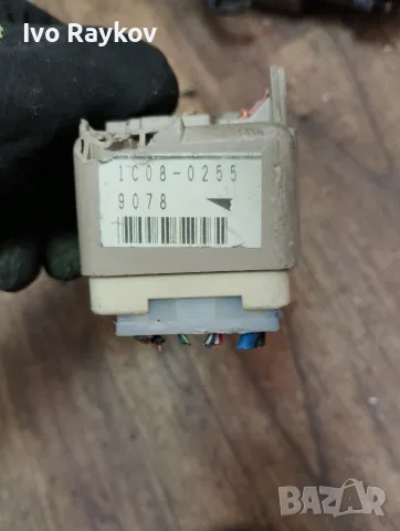 Бушониера , Mazda 323F , 8l101602 8l10-1602, снимка 4 - Части - 56299005