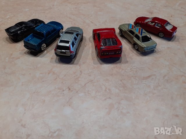 Железни колички БМВ , Ферари , Волво , Форд , Корвет , Мерцедес, снимка 2 - Колекции - 37961422